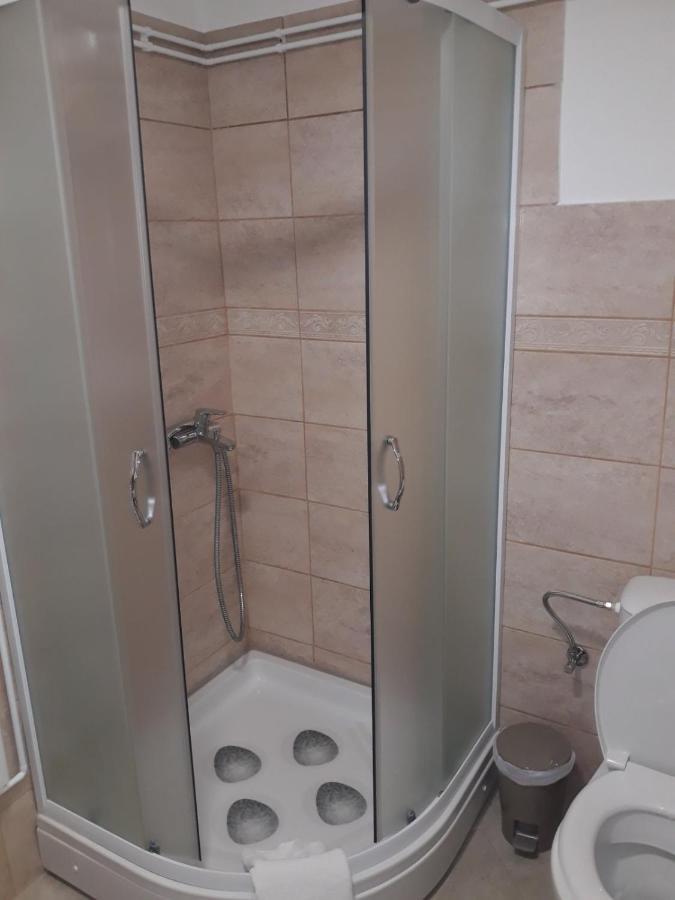 Rita Apartman & Studio Зренянин Экстерьер фото